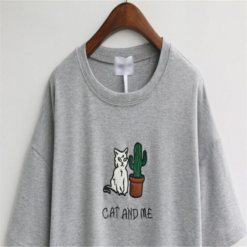 Cat Cartoon Embroidery Design Cotton T-Shirt
