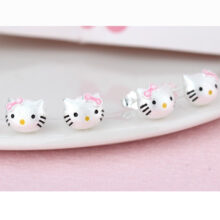 2017 Hello Kitty Cat Silver Plated Stud Earrings Women Cute Fashion Copper Lovely Animal Small Earrings Female Jewelry 2017 Hello Kitty Cat Silver Plated Stud Earrings Women Cute Fashion Copper Lovely Animal Small Earrings Female Jewelry