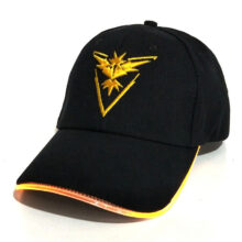YIFEI 2018 Team Valor Team Instinct Pokemon Baseball Cap for Women Men Fitted Hat Glow In The Dark New LED Light Pokemon Go Cap YIFEI 2018 Team Valor Team Instinct Pokemon Baseball Cap for Women Men Fitted Hat Glow In The Dark New LED Light Pokemon Go Cap