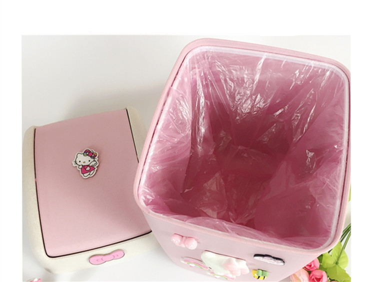 Hello Kitty Jingle Cat Bathroom Rolling Cover Trash Bin