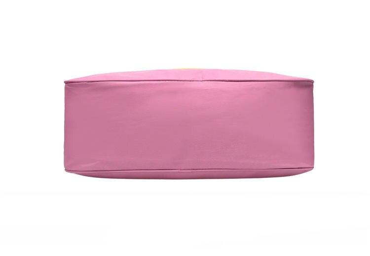 Hello Kitty Travel/ Shopping Portable Handbag Hello Kitty Travel/ Shopping Portable Handbag