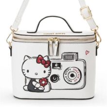 2019 New HELLO KITTY Fashion Casual Cute Messenger Bag simple White Square Shoulder Storage Bag for Young Girls HK-TT072 2019 New HELLO KITTY Fashion Casual Cute Messenger Bag simple White Square Shoulder Storage Bag for Young Girls HK-TT072