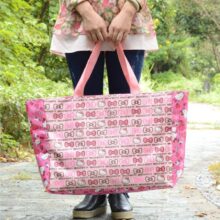 Hello Kitty 2019 Fashion Bag Hand Bags Mom Single Shoulder Diagonal Bag Lovely Girls Shopping Nylon Portable Plush Backpack KT Hello Kitty 2019 Fashion Bag Hand Bags Mom Single Shoulder Diagonal Bag Lovely Girls Shopping Nylon Portable Plush Backpack KT