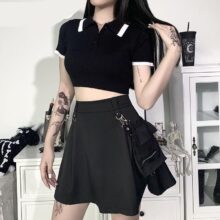Harajuku Y2k Goth Black Button Thread Crop Top Harajuku Y2k Goth Black Button Thread Crop Top