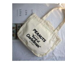 Kawaii Sanrio Snoopy Cartoon Cute Canvas Bag Shoulder Bag Zipper Bag Large Capacity Fashion Travel Bag Tote Bag Toys for Girls Kawaii Sanrio Snoopy Cartoon Cute Canvas Bag Shoulder Bag Zipper Bag Large Capacity Fashion Travel Bag Tote Bag Toys for Girls