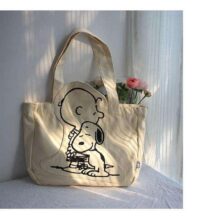 Kawaii Sanrio Snoopy Cartoon Cute Canvas Bag Shoulder Bag Zipper Bag Large Capacity Fashion Travel Bag Tote Bag Toys for Girls Kawaii Sanrio Snoopy Cartoon Cute Canvas Bag Shoulder Bag Zipper Bag Large Capacity Fashion Travel Bag Tote Bag Toys for Girls