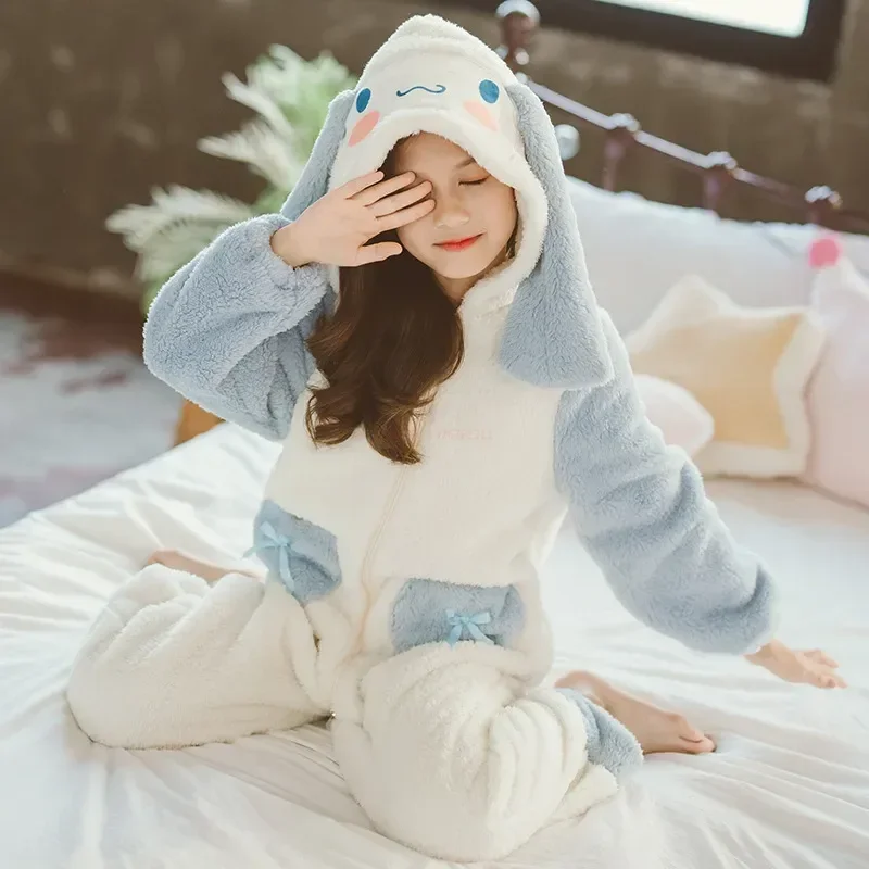Sanrio Kawaii Cartoon Cinnamoroll Winter Plush Pajama