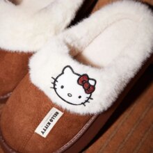 Sanrio Hello Kitty Y2K Slippers Anime Women Cotton Slipper Cute Cartoon Warm Home Shoes Kawaii Outdoors Thick Soled Shoes Sanrio Hello Kitty Y2K Slippers Anime Women Cotton Slipper Cute Cartoon Warm Home Shoes Kawaii Outdoors Thick Soled Shoes