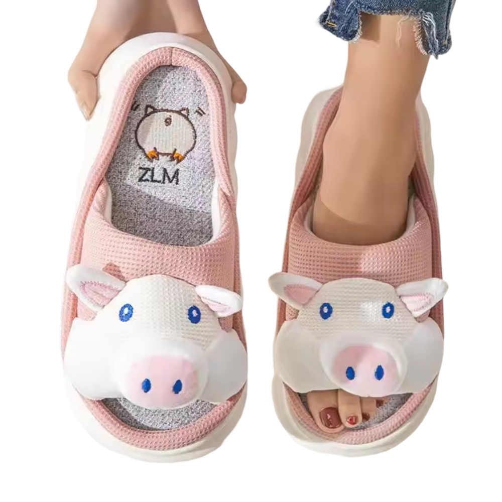 Kawaii Cartoon Pig Designer Plush Slippers