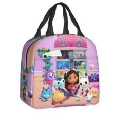 Cartoon Kawaii Gabby’s Dollhouse Character Insulated Lunch Bag Cartoon Kawaii Gabby's Dollhouse Character Insulated Lunch Bag