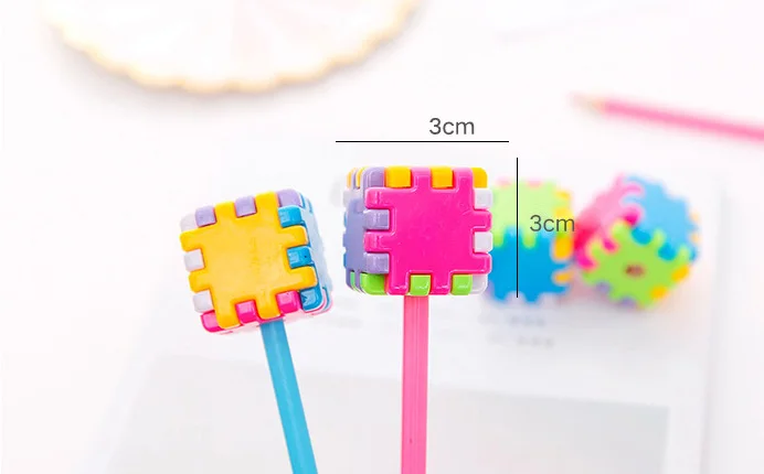 Kawaii Plastic Magic Cube Color Pencil Sharpeners For Child