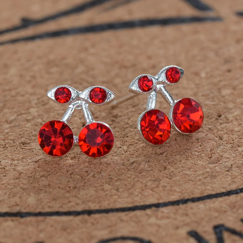 Silver Romantic Round Mouse Charm Stud Earrings For Women Silver Romantic Round Mouse Charm Stud Earrings For Women
