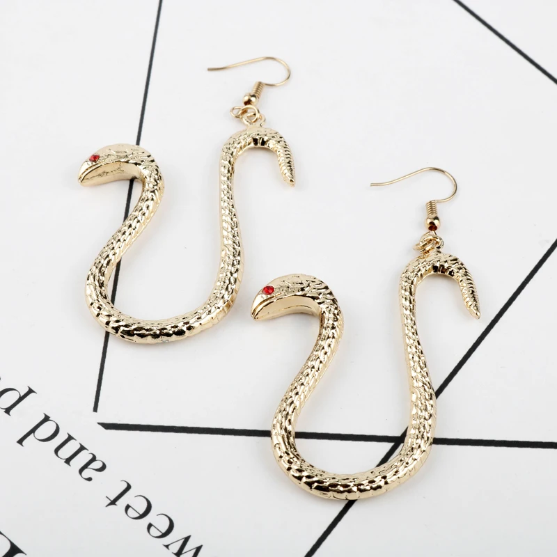 Totoro Naruto Love Bear Jiji One Punch-Man Anime Stud Earrings For Women Totoro Naruto Love Bear Jiji One Punch-Man Anime Stud Earrings For Women