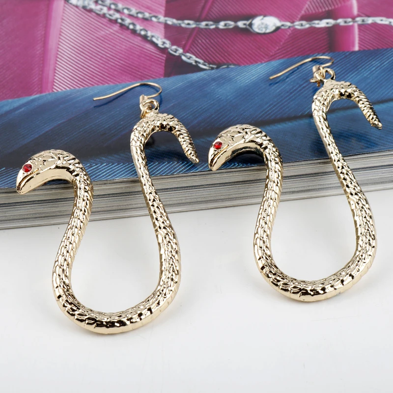 Totoro Naruto Love Bear Jiji One Punch-Man Anime Stud Earrings For Women Totoro Naruto Love Bear Jiji One Punch-Man Anime Stud Earrings For Women