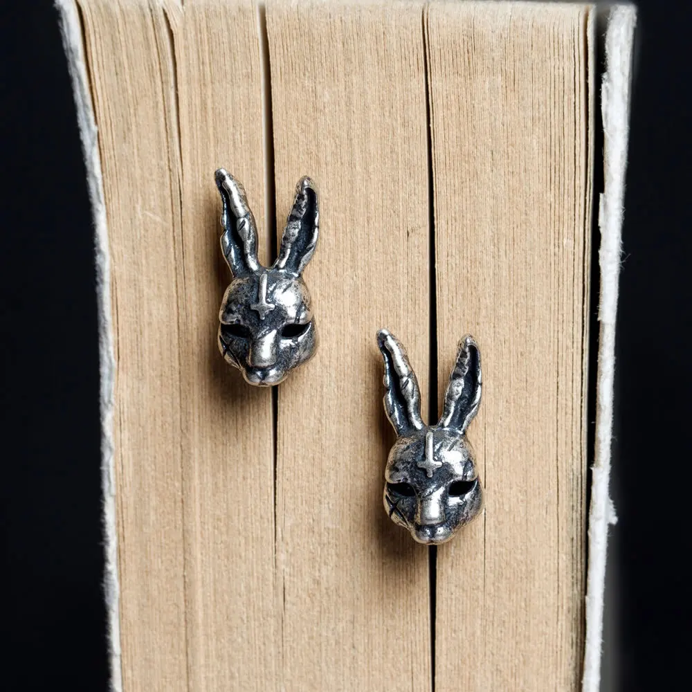 Silver Rogue Rabbit Retro Ear Stud