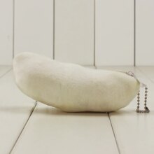 Gudetama Egg Cartoon Pea Pod Keychain With 3 Different Dolls Gudetama Egg Cartoon Pea Pod Keychain With 3 Different Dolls