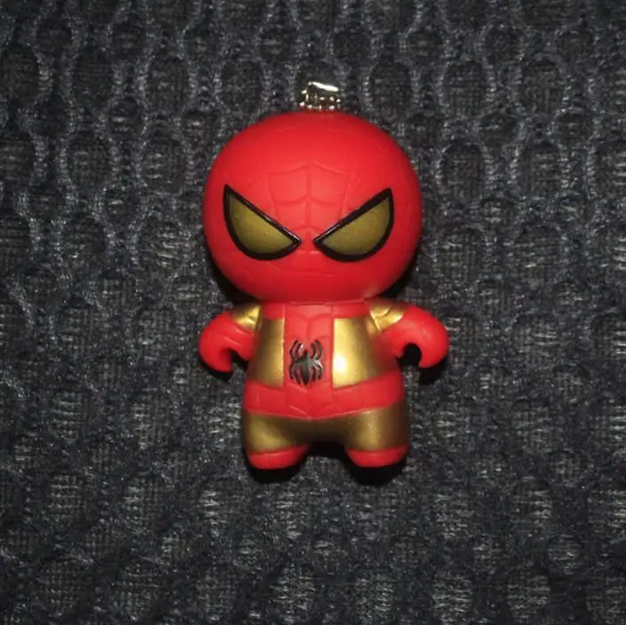 Superheros Red Spiderman And Black Spiderman Cartoon Toys Keychain Superheros Red Spiderman And Black Spiderman Cartoon Toys Keychain