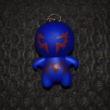 Superheros Red Spiderman And Black Spiderman Cartoon Toys Keychain Superheros Red Spiderman And Black Spiderman Cartoon Toys Keychain