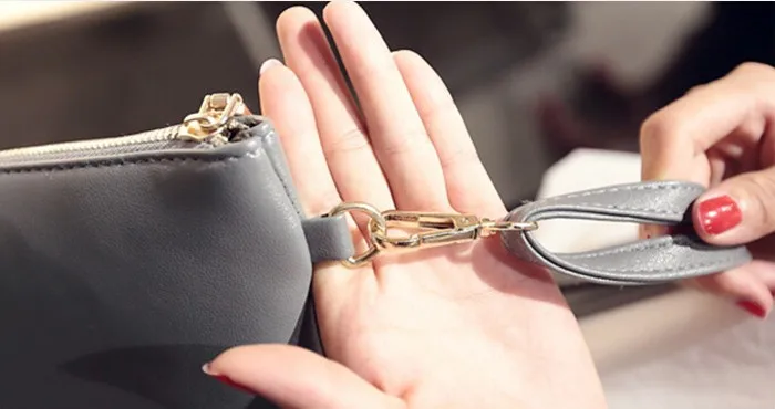 Hello Kitty Minnie Mickey Cartoon Leather Handbag Hello Kitty Minnie Mickey Cartoon Leather Handbag