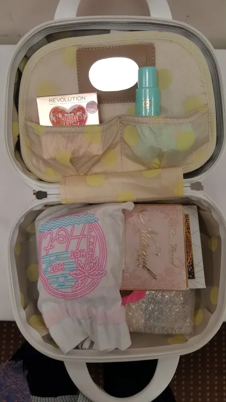 Hello Kitty Fashion Waterproof Travel Cosmetic Suitcase Hello Kitty Fashion Waterproof Travel Cosmetic Suitcase