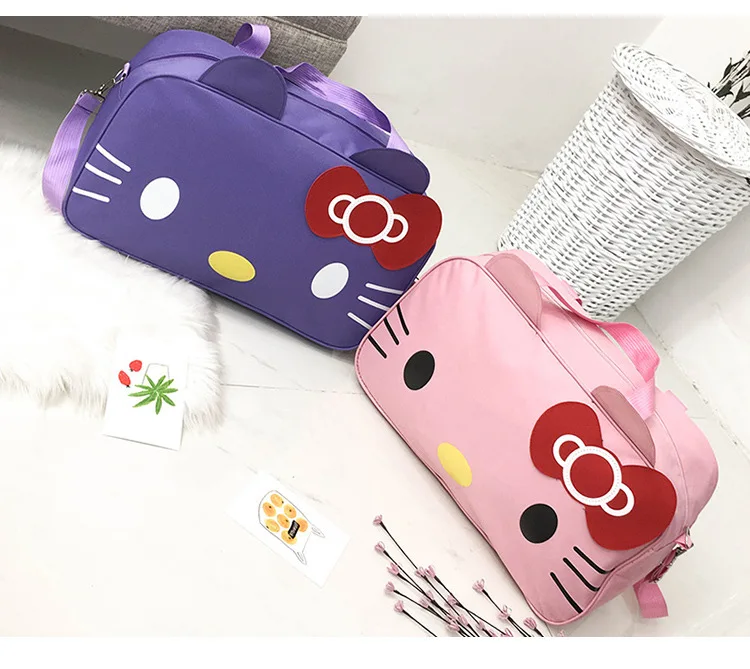 Hello Kitty Travel/ Shopping Portable Handbag Hello Kitty Travel/ Shopping Portable Handbag