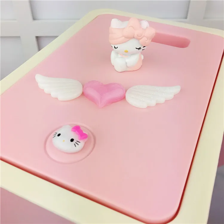 Hello Kitty Cartoon Lid Rolling And Pressing Type Plastic Trash Bin Hello Kitty Cartoon Lid Rolling And Pressing Type Plastic Trash Bin