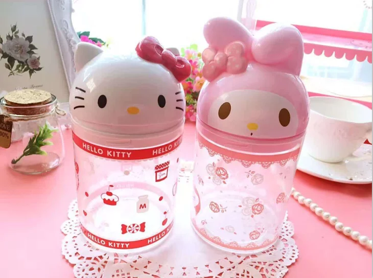 Hello Kitty Cotton Swab And Cosmetic Organizer
