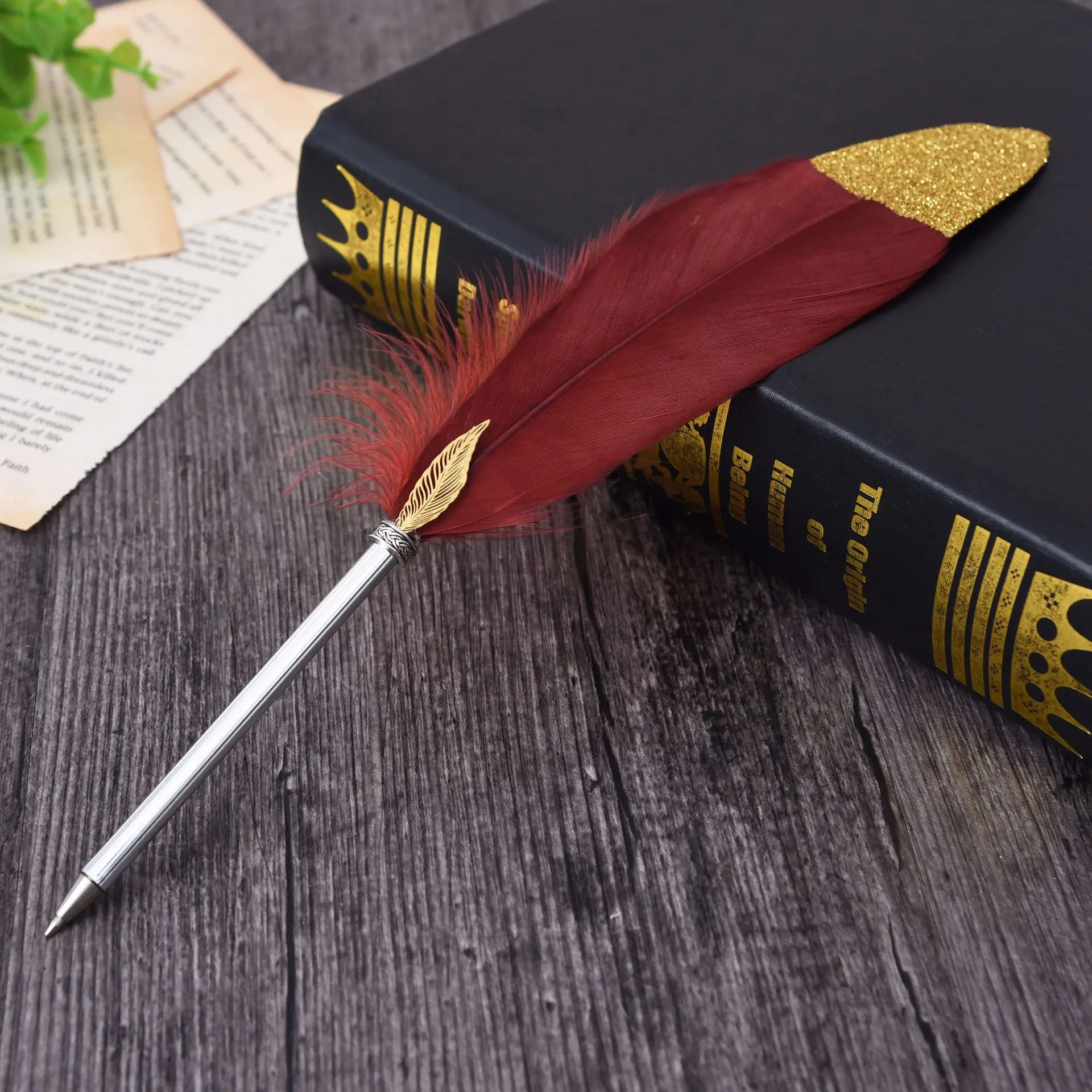 Kawaii Glittering Feather Design Ballpoint Pen