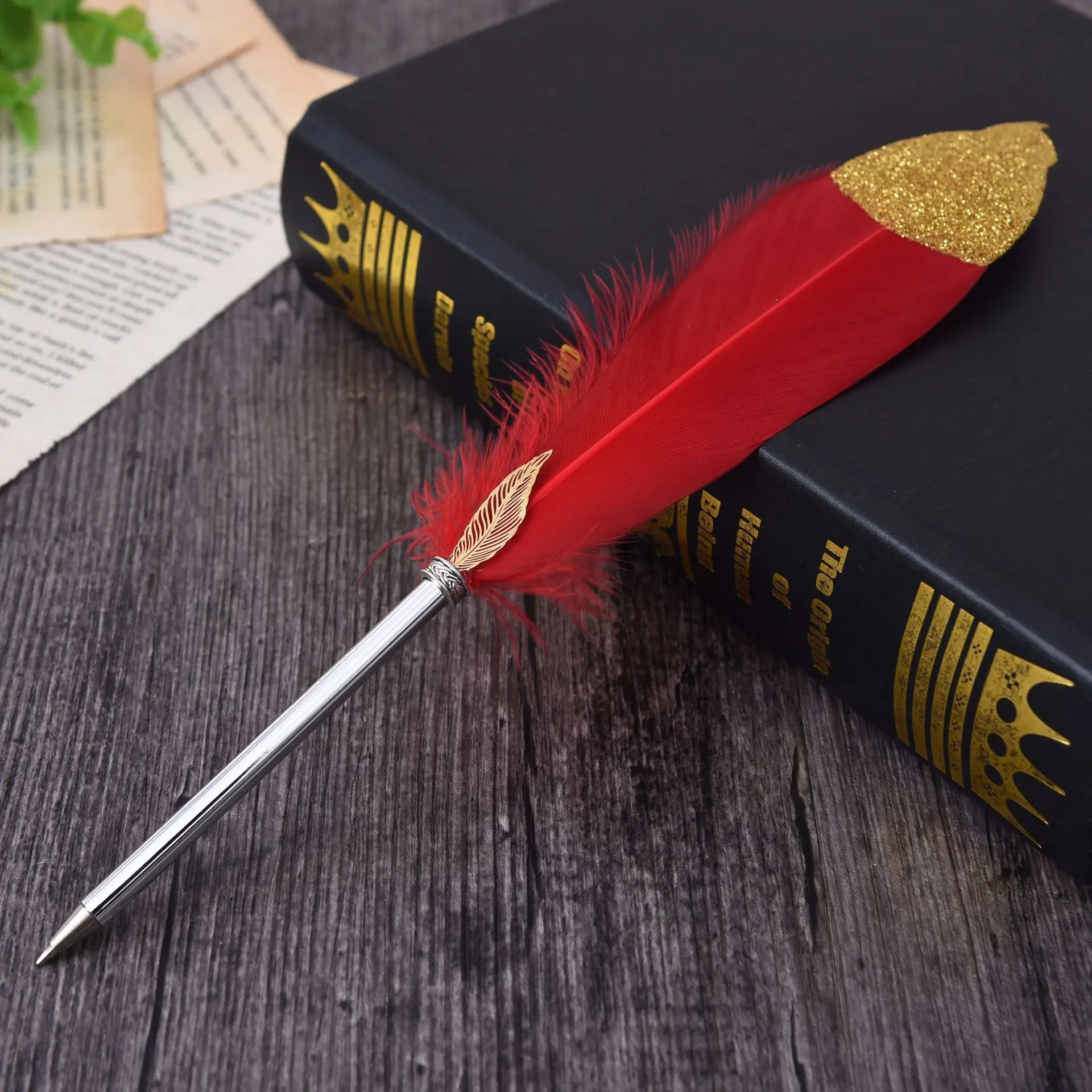 Kawaii Glittering Feather Design Ballpoint Pen