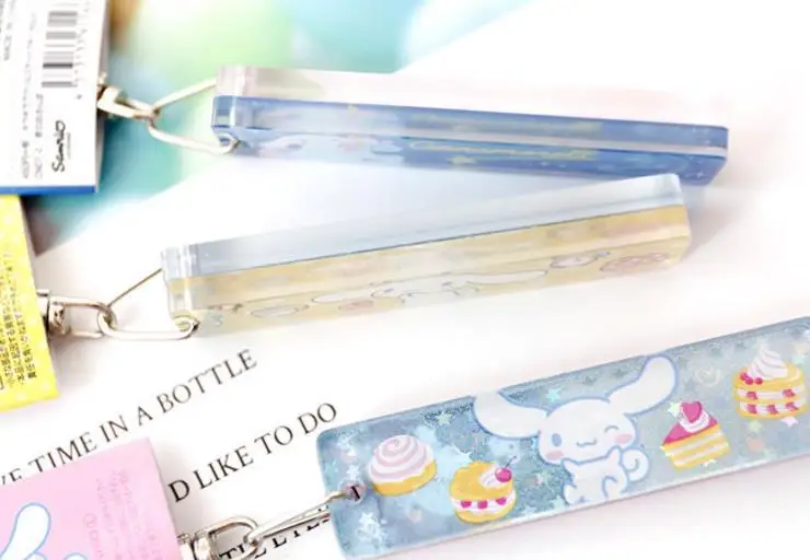 Cinnamoroll Crystal Pendant Acrylic Keychain