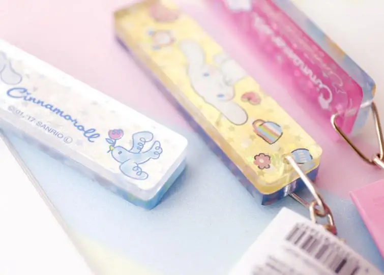 Cinnamoroll Crystal Pendant Acrylic Keychain