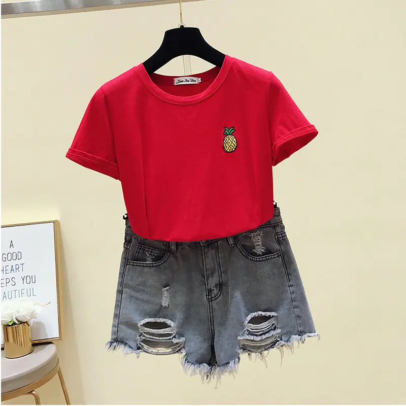 Pineapple Fruit Embroidery Design Short Sleeve Casual T-Shirt