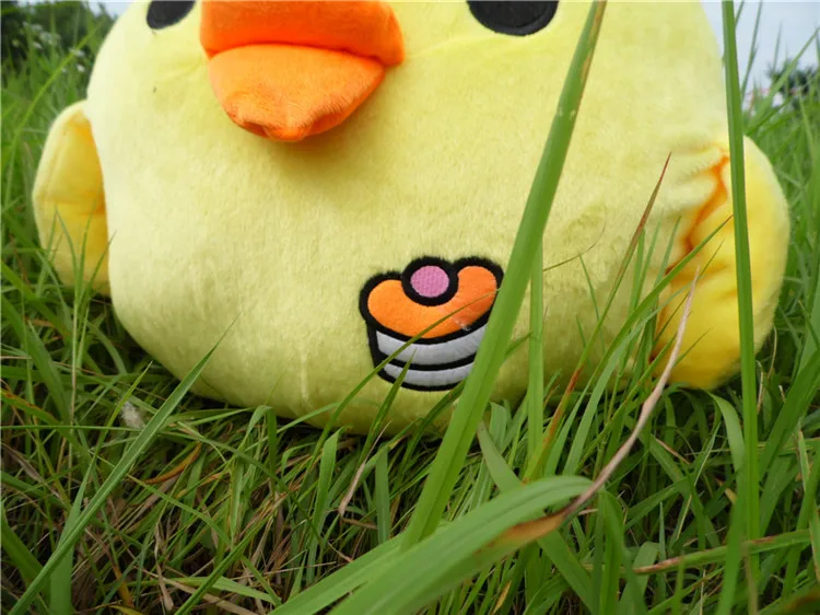 Little Yellow Chicken Figurine & Big Fat Chicken Kawaii Pillow Plush Toy