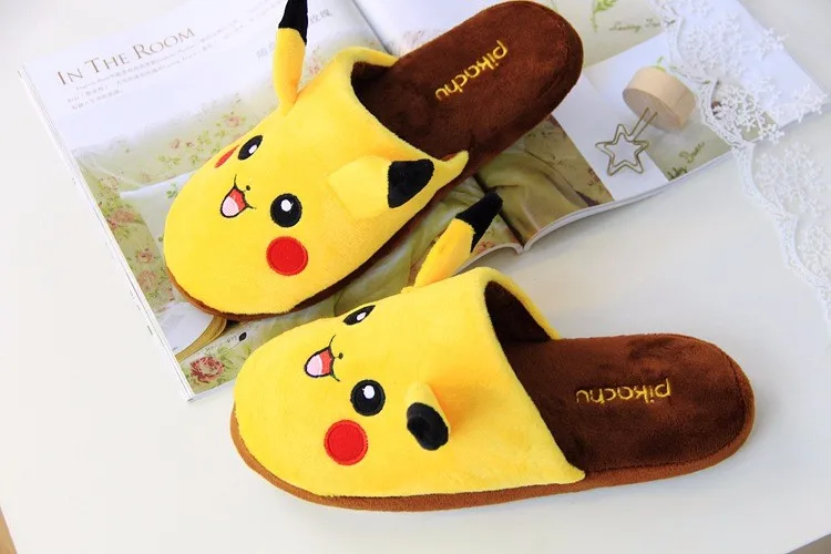 Pokemon Pikachu Cartoon Indoor Warm Shoes With Eye Mask Pokemon Pikachu Cartoon Indoor Warm Shoes With Eye Mask
