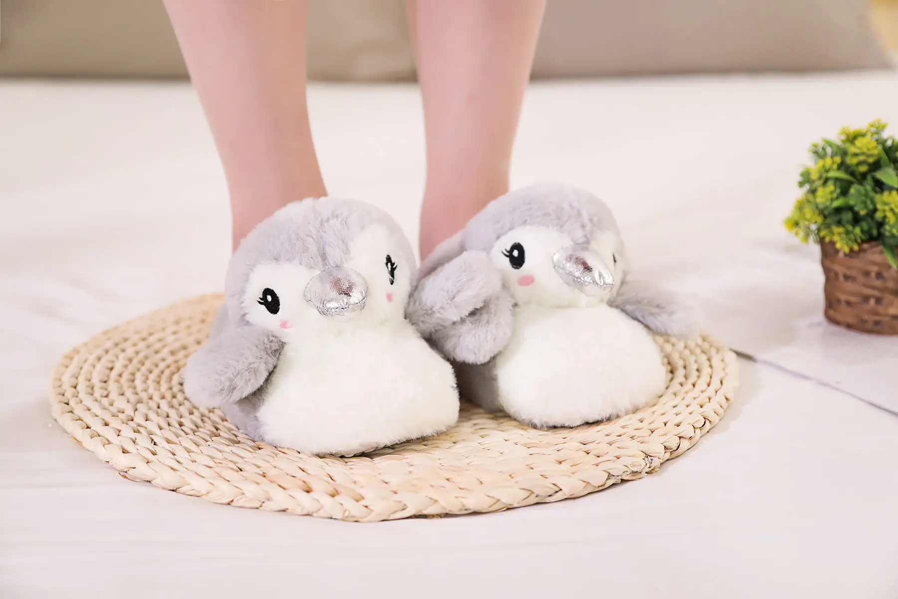 Animal Penguin/Giraffe/Elk Floor Soft Warm Shoes