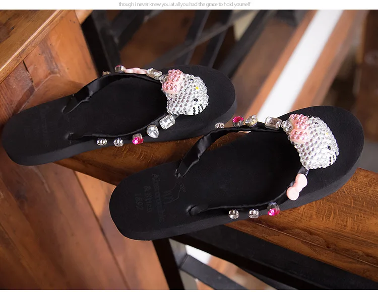 Kitty Cat Rhinestone Flip Flops Indoor Slippers For Women Kitty Cat Rhinestone Flip Flops Indoor Slippers For Women