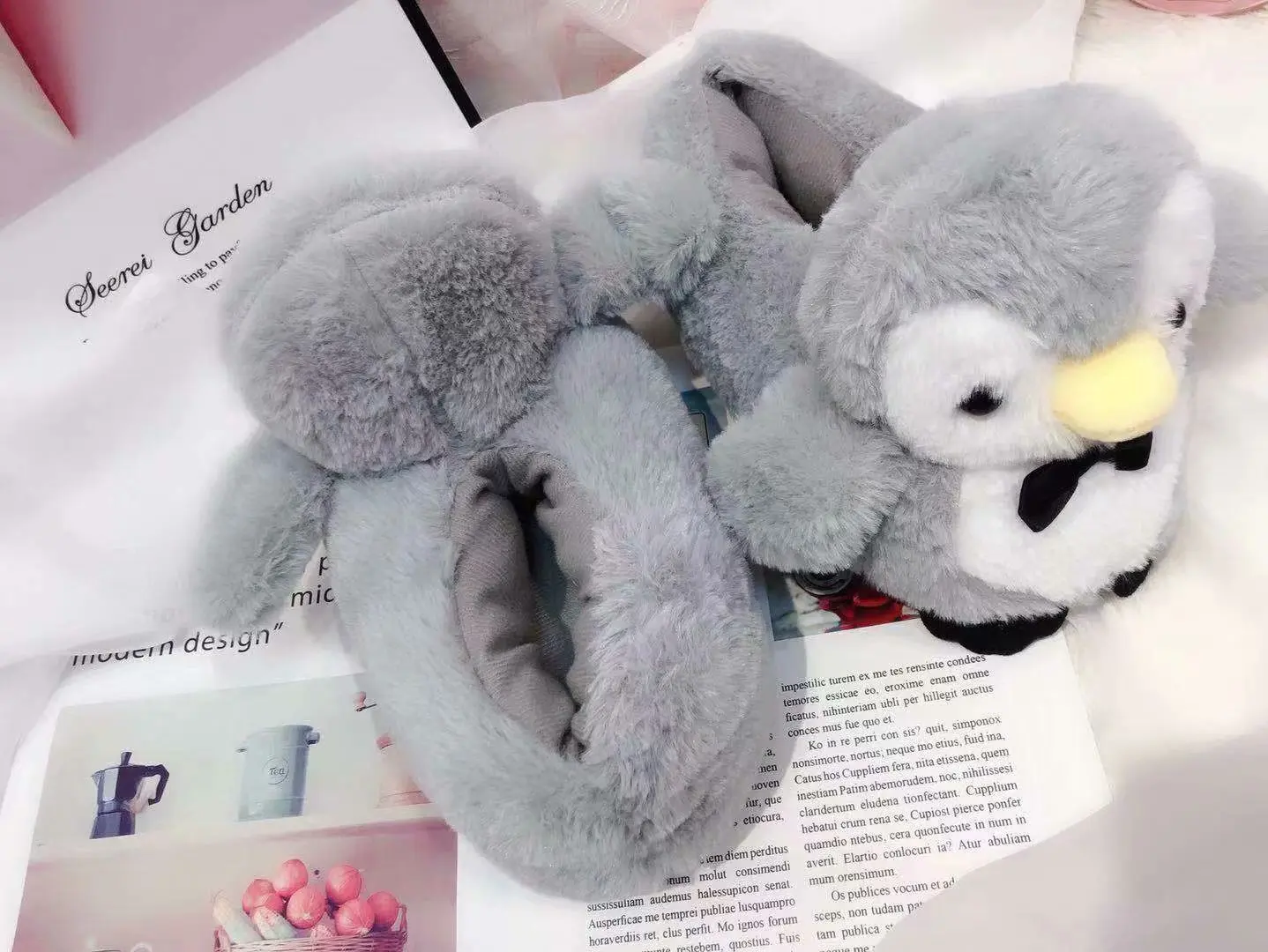 Cute Couples Penguin Indoor Soft Warm Slippers Cute Couples Penguin Indoor Soft Warm Slippers