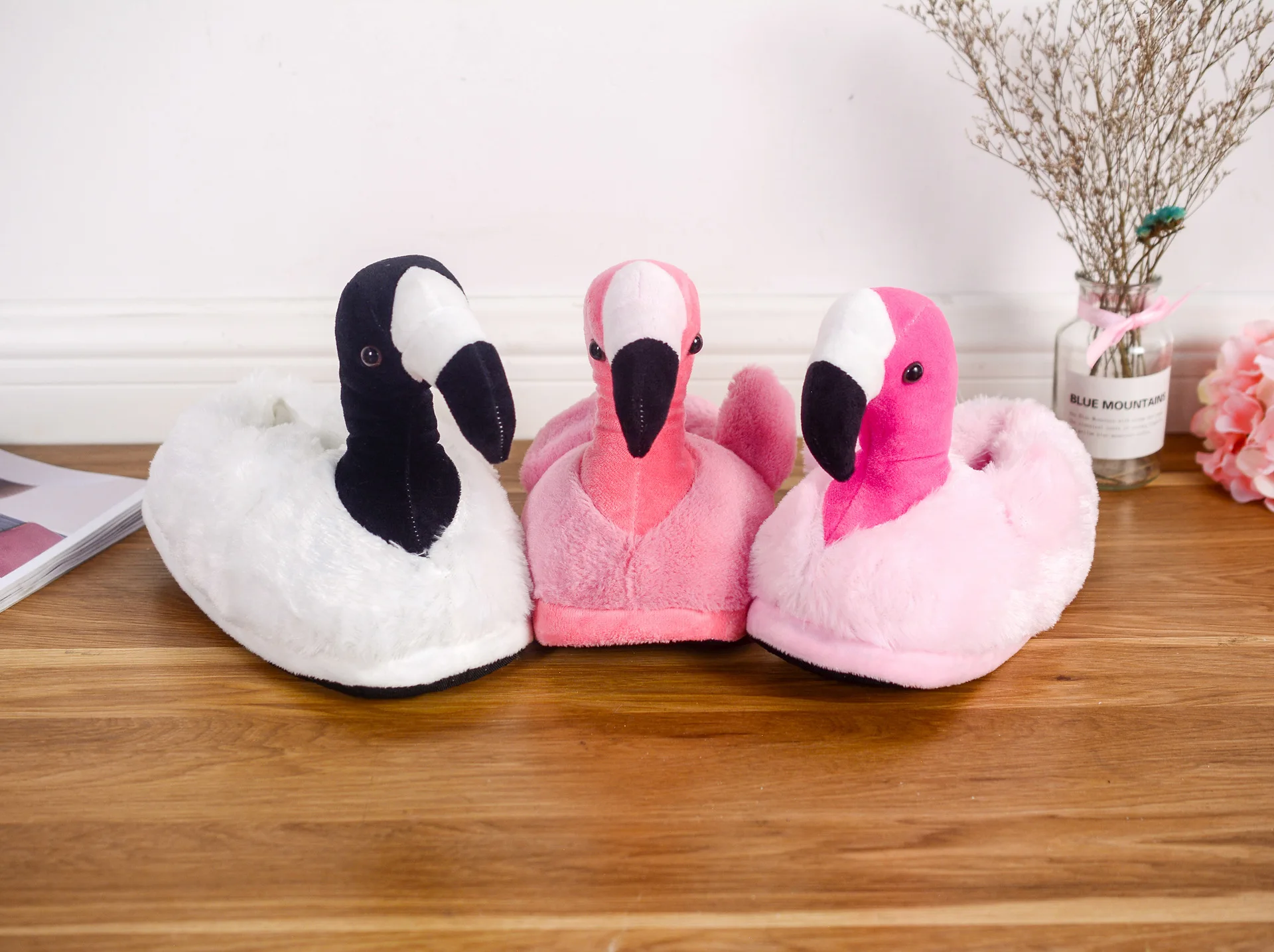 Flamingo Cartoon Soft Short Plush Shoe Flamingo Cartoon Soft Short Plush Shoe