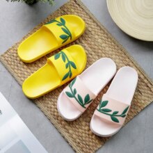 Flamingo Cartoon Flip Flops Non-Slip Slipper Flamingo Cartoon Flip Flops Non-Slip Slipper