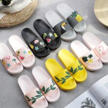 Flamingo Cartoon Flip Flops Non-Slip Slipper Flamingo Cartoon Flip Flops Non-Slip Slipper