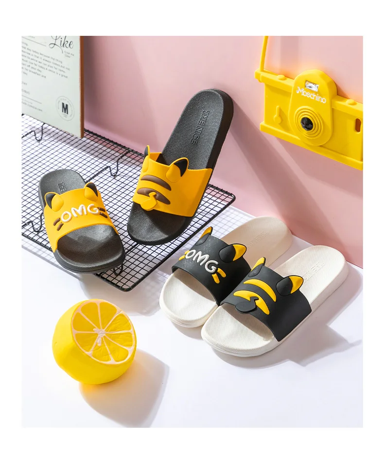 Pikachu Casual Bathroom Indoor Non-Slip Slipper