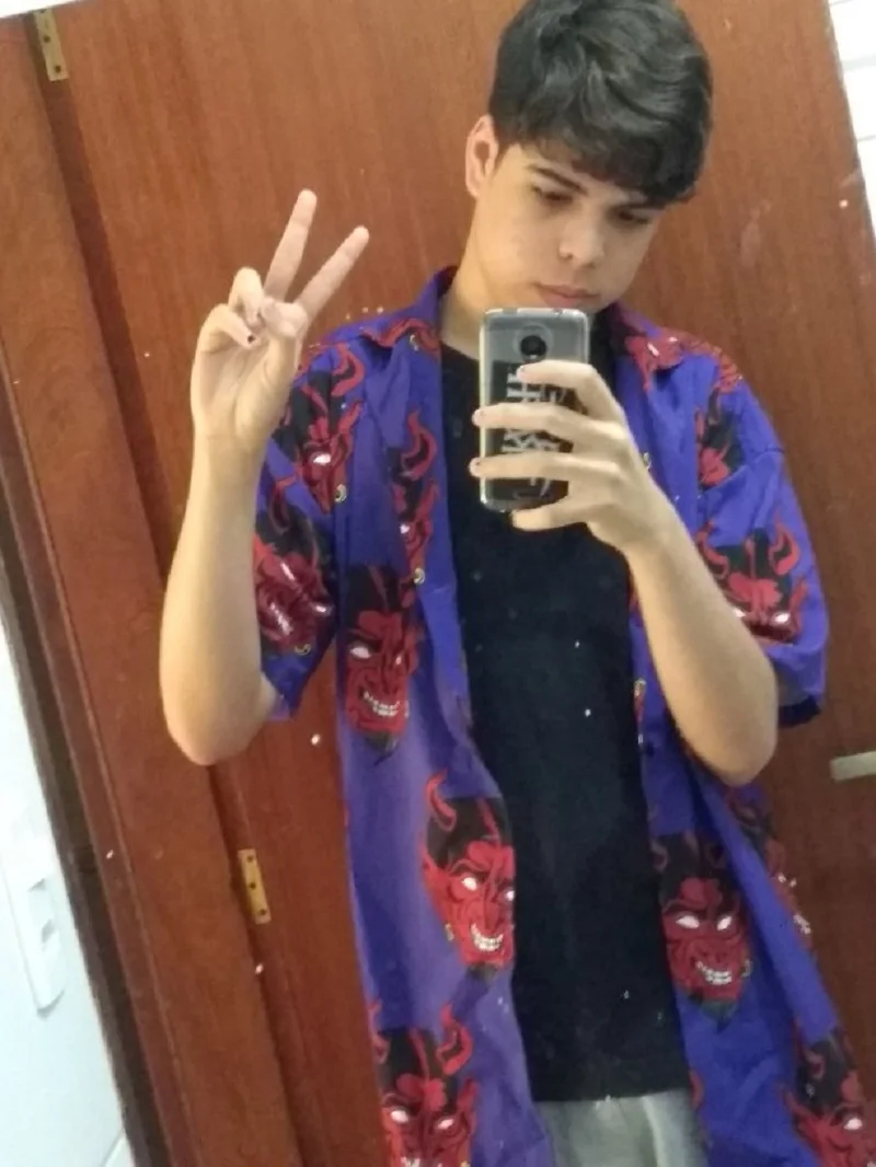 Evil Blouse Pink Loose Collared Bluzka Gothic T-Shirt