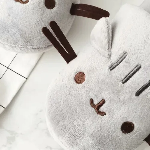 Cat Cartoon Soft Stuffed Gray Plush Slippers & Blindfold