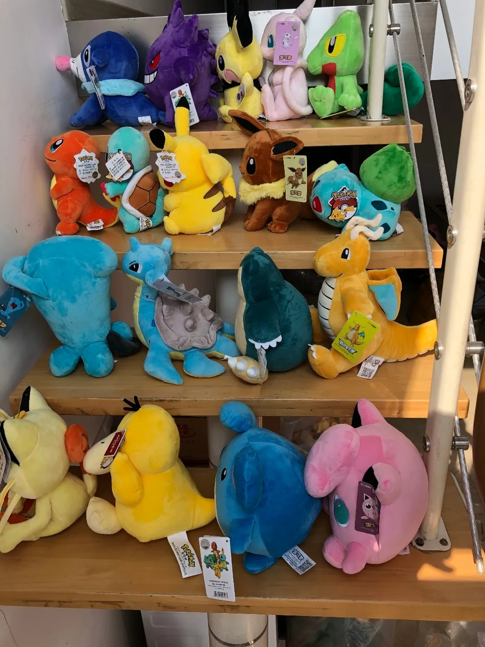 Pokemon Pikachu Bulbasaur Squirtle Charmander Charizard Eevee Snorlax Jigglypuff Psyduck Doll