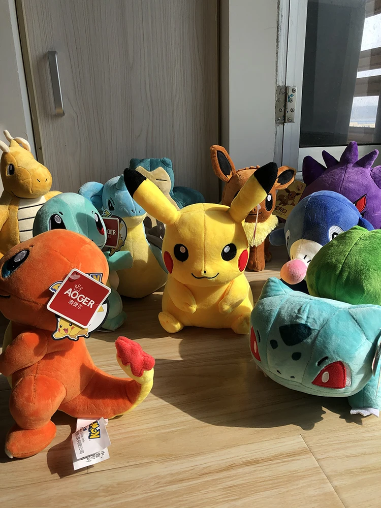 Pokemon Pikachu Bulbasaur Squirtle Charmander Charizard Eevee Snorlax Jigglypuff Psyduck Doll