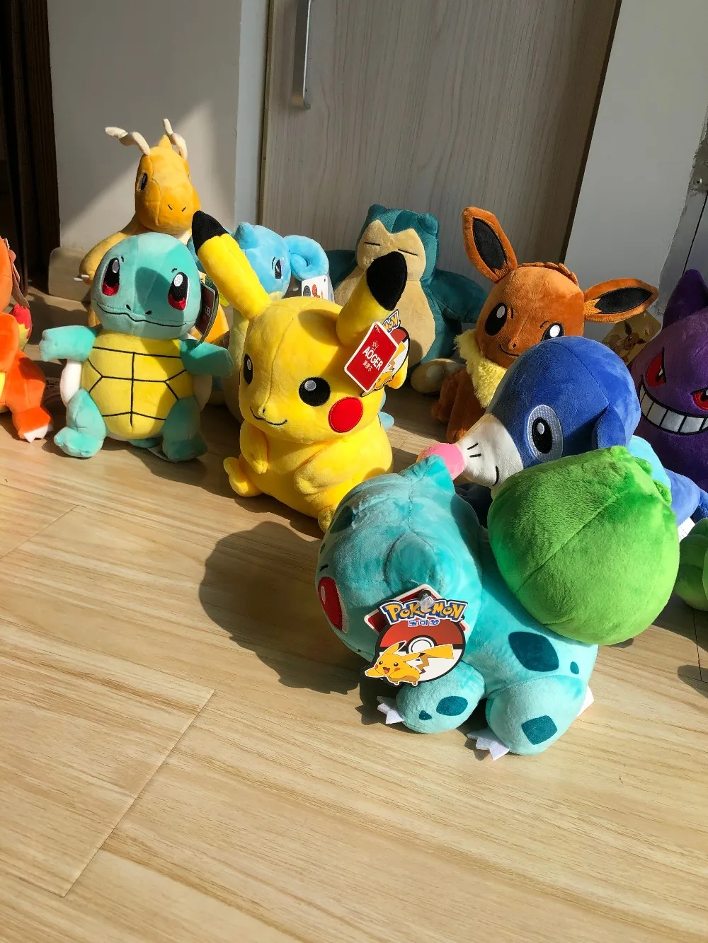Pokemon Pikachu Bulbasaur Squirtle Charmander Charizard Eevee Snorlax Jigglypuff Psyduck Doll