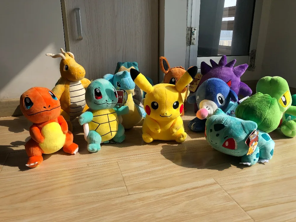 Pokemon Pikachu Bulbasaur Squirtle Charmander Charizard Eevee Snorlax Jigglypuff Psyduck Doll