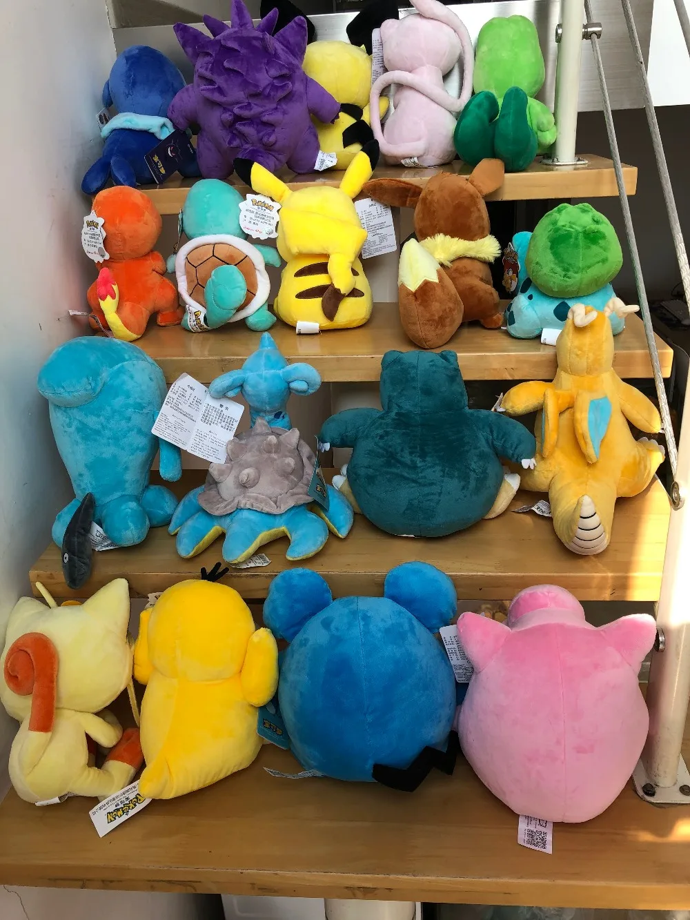 Pokemon Pikachu Bulbasaur Squirtle Charmander Charizard Eevee Snorlax Jigglypuff Psyduck Doll
