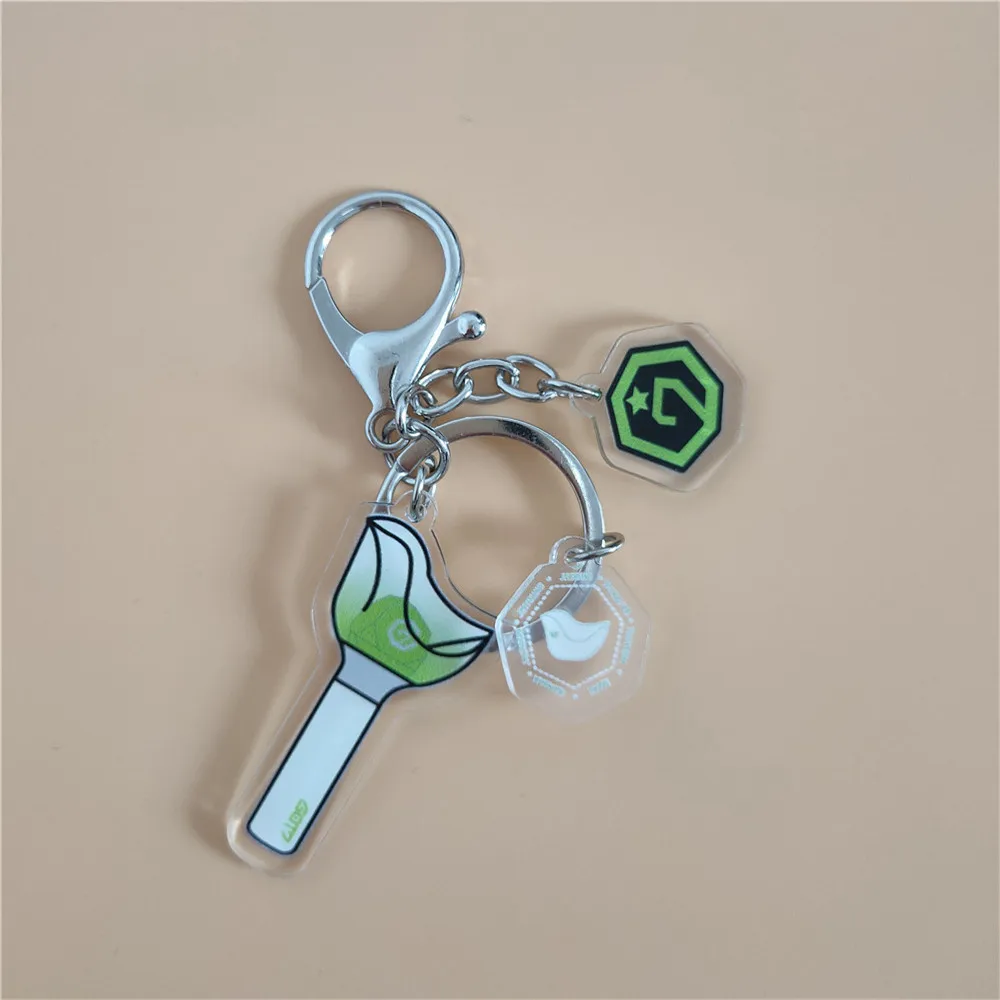 K-Pop Ateez Twice Izone NCT Stray Kids GOT7 Seventeen Light Stick Keychain