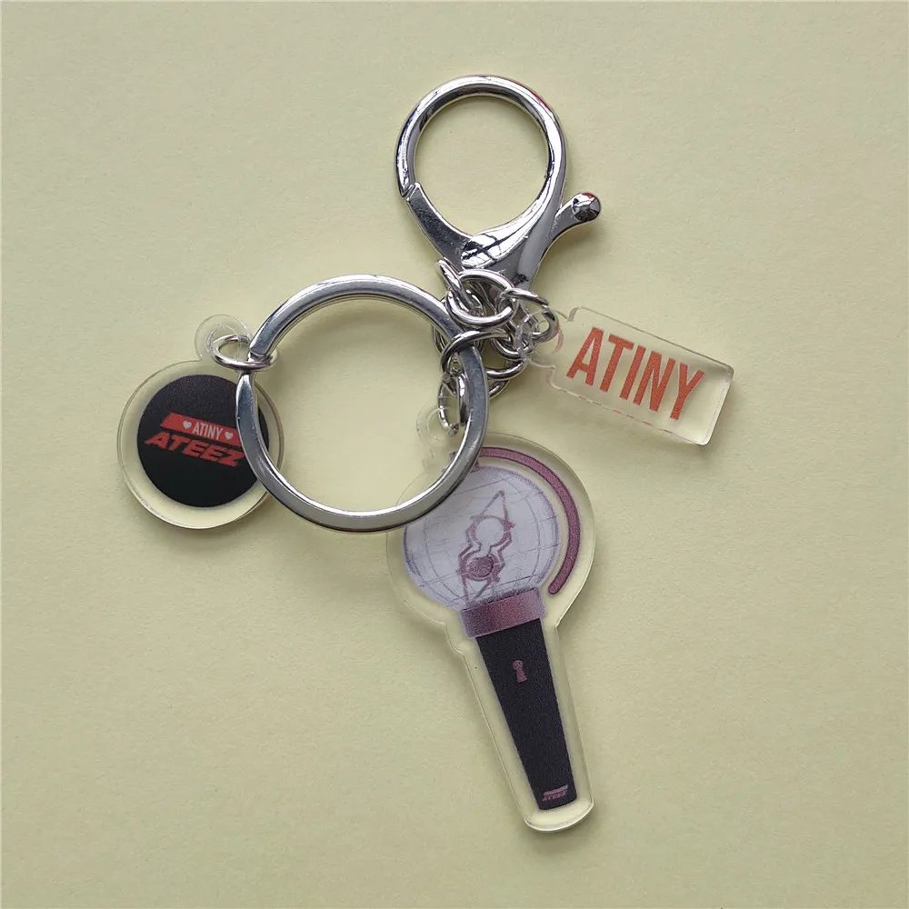 K-Pop Ateez Twice Izone NCT Stray Kids GOT7 Seventeen Light Stick Keychain